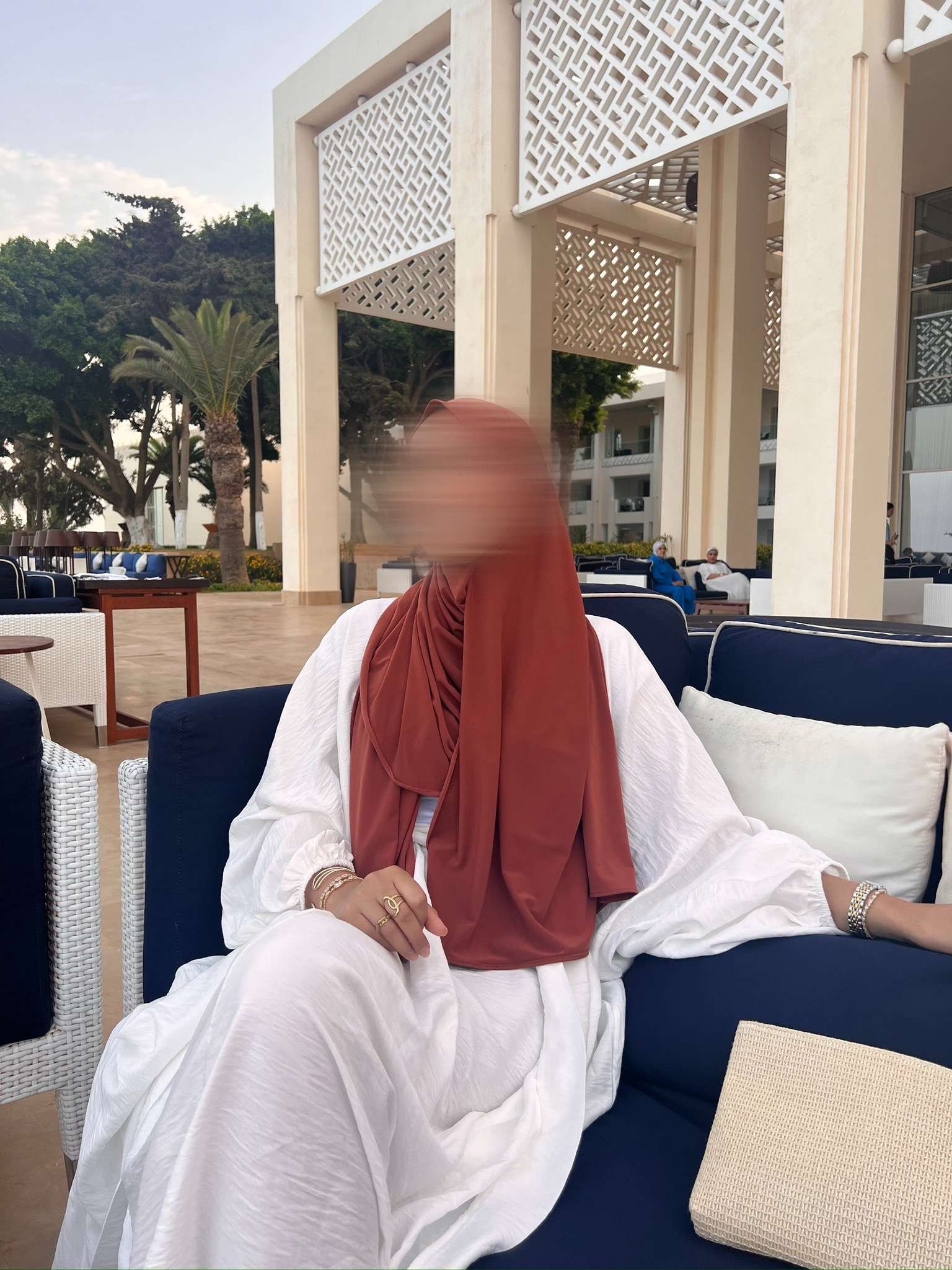 NOS ABAYAS